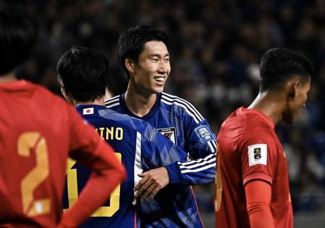 亚历山大 亚历山大