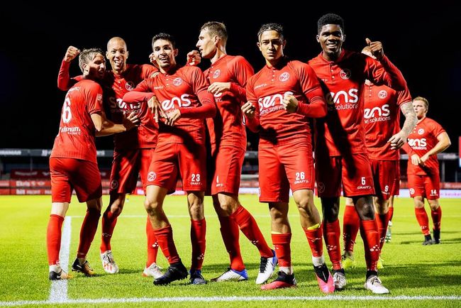 腰王的故事 腰王的故事