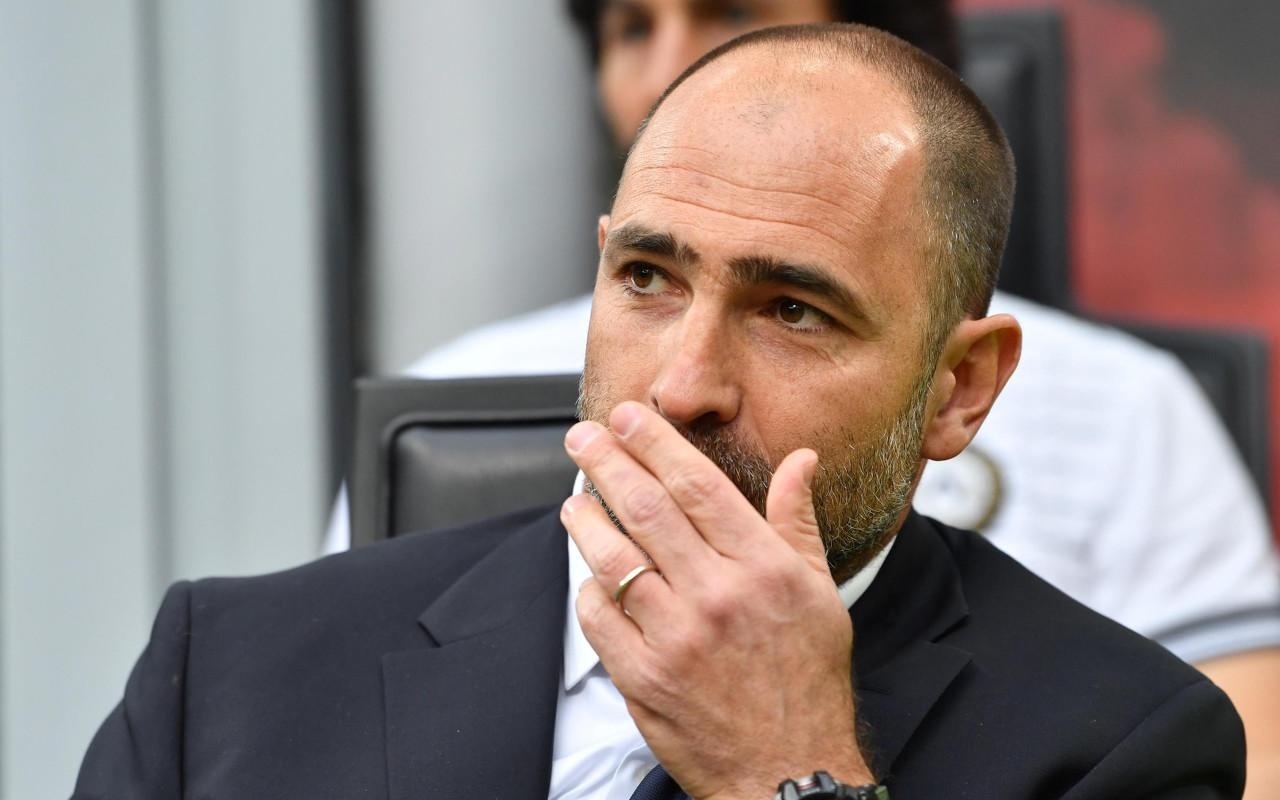 湖人板凳球 湖人板凳球