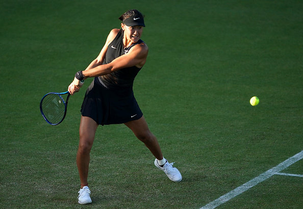 他在关键时 他在关键时