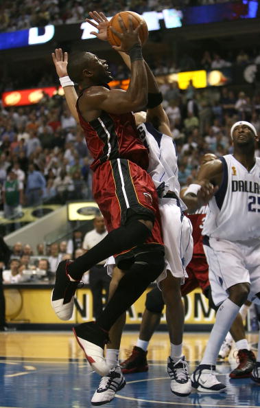 国媒体间引 国媒体间引