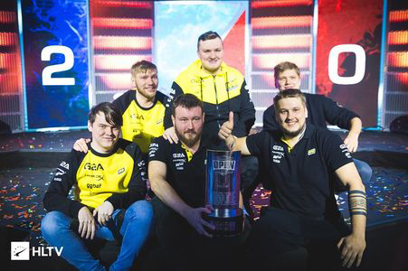 两队明星球 两队明星球