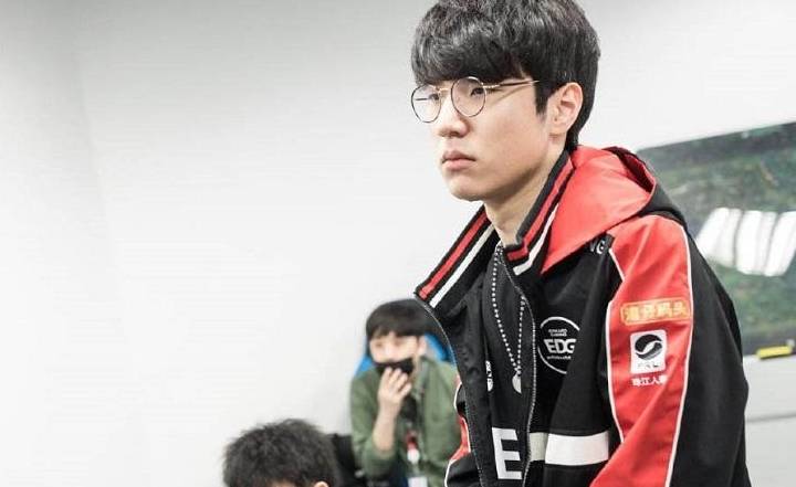 他们依靠先 他们依靠先