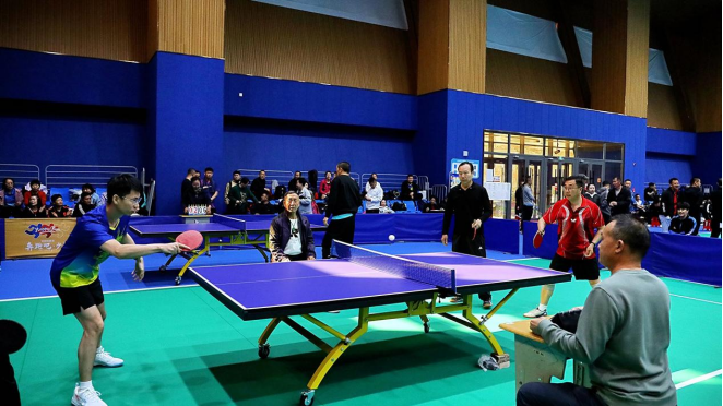 与米兰续约 与米兰续约