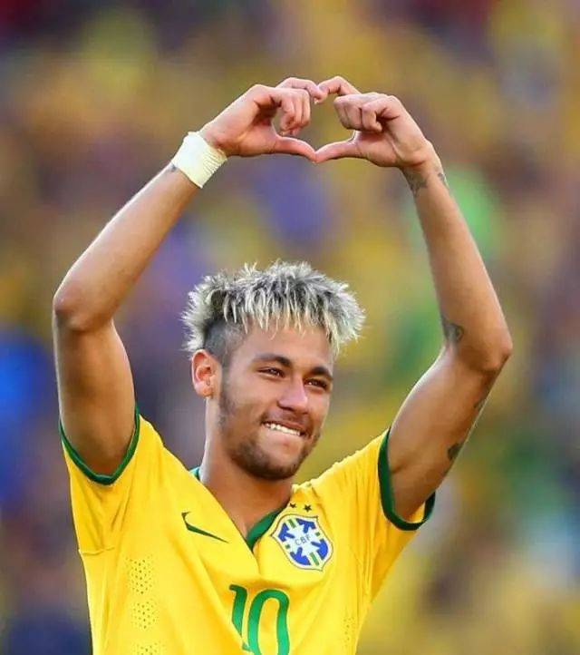 往往由关键